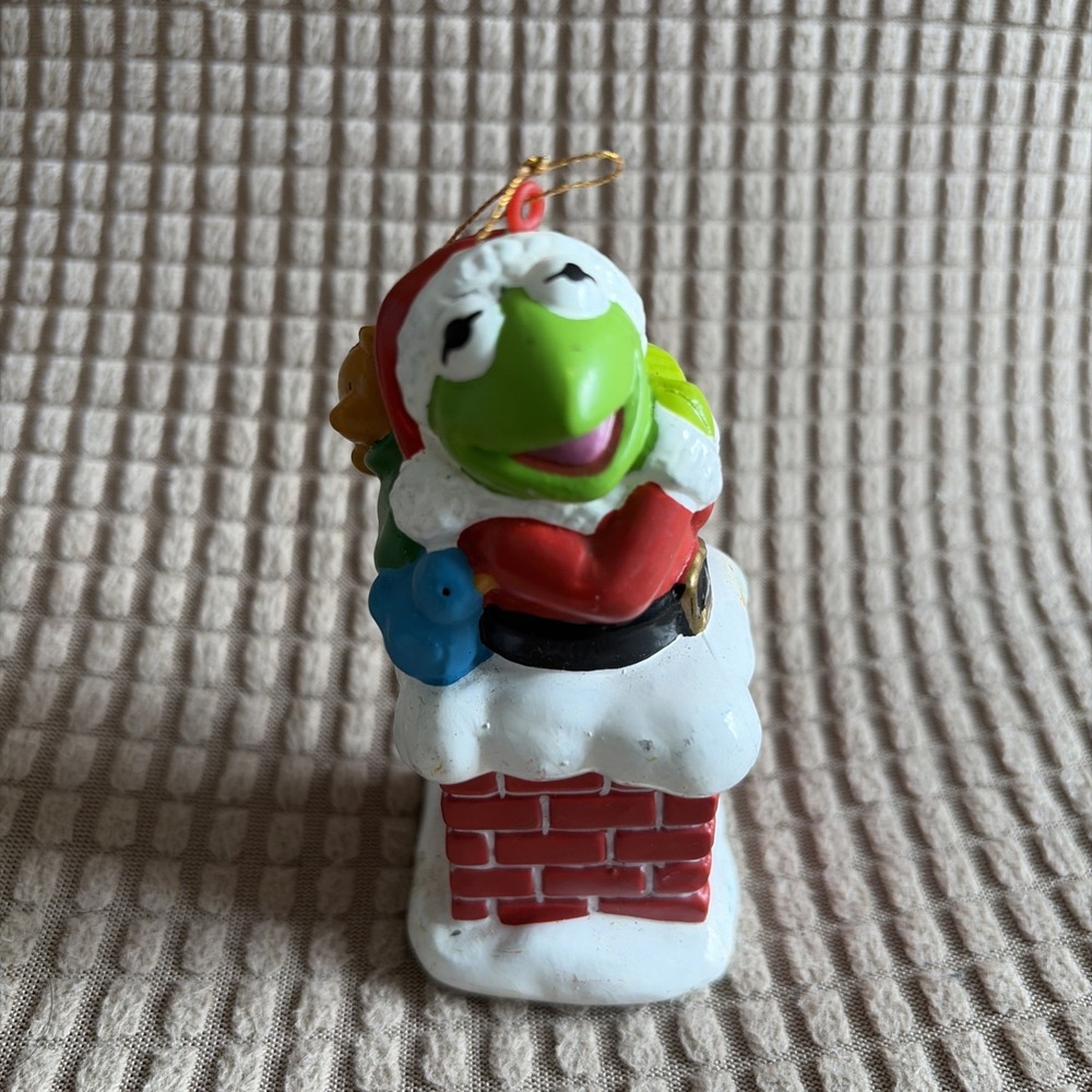 Vintage Enesco 1990's Kurt Adler Ornament " Kermit Wearing Santa Hat In Chimney"